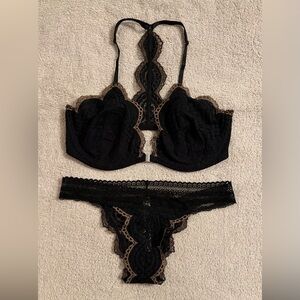 Free People - Front Close Fancy Back Unlined Bralette 34DD and Matching XS Thong
